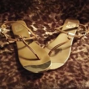 DV Dolce Vita Thong Sandals